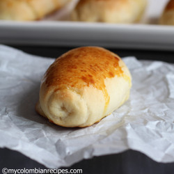 Pan Blandito (Colombian Soft Bread)