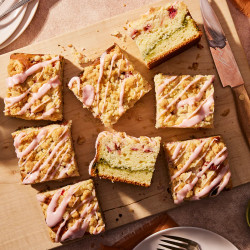 Strawberry Coffee Cake With Matcha Filling