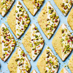 Pistachio Shortbread Cookies