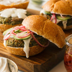 Falafel Burger
