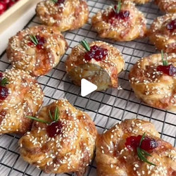 Feta &amp; Cranberry Swirls