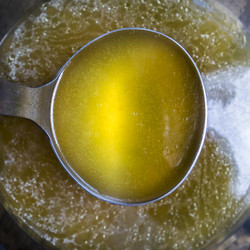 Instant Pot Chicken Bone Broth