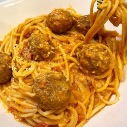 Instant Pot Best Spaghetti &amp; Meatballs