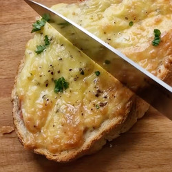 Cheggy bread