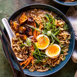 Easy Ginger Chicken And Spinach Ramen