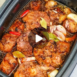 Slow Cooker Oxtail