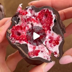 Raspberry Yogurt Clusters