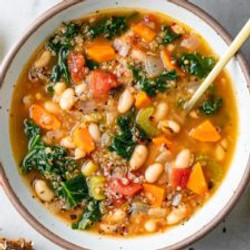Kale, Quinoa &amp; White Bean Soup