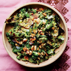Roasted &amp; Charred Broccoli with Peanuts