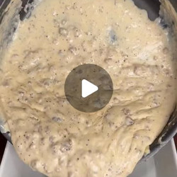 Sausage Gravy Biscuit Casserole