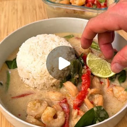 15 Minute Coconut Green Curry