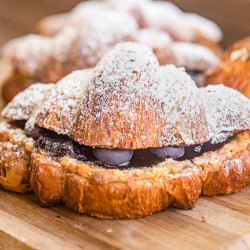 Blueberry-pistachio Croissant
