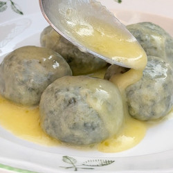 Spinach &amp; Ricotta Gnudi