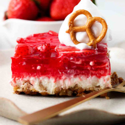 Gluten Free Strawberry Pretzel Salad