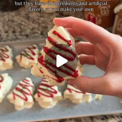 Christmas Tree Cakes
