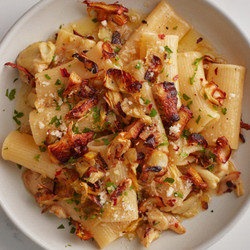 Crispy Artichoke Pasta