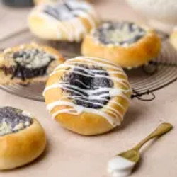 Homemade Czech Poppy Seed Kolache