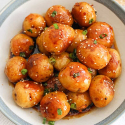 Quick &amp; Easy Gamja Jorim (korean Braised Potatoes)