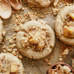 Apple Crumb Cookies