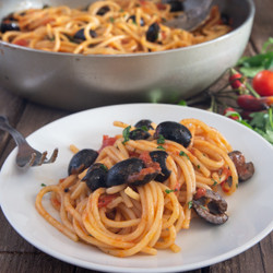 Easy Italian Pasta Putenesca