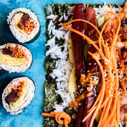 Korean Avocado Tuna Sushi Roll
