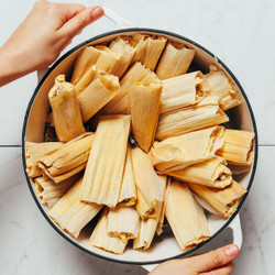 Easy Green Chile Chicken Tamales