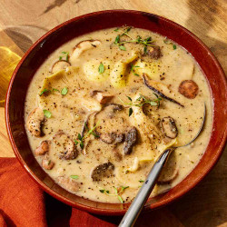20-minute Creamy Mushroom Soup With Sherry