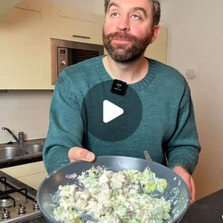Garlic, Chicken &amp; Feta Salad