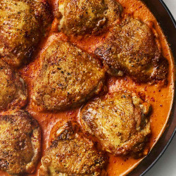 Chicken Thighs With Pepper-tomato Sauce