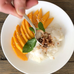 Coconut Sticky Rice And Mango