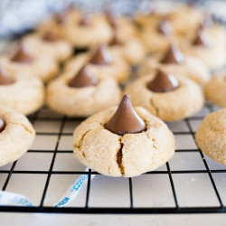 Peanut Butter Blossom Cookies