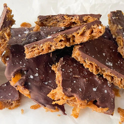 Cornflake Christmas Crack easy confectionery
