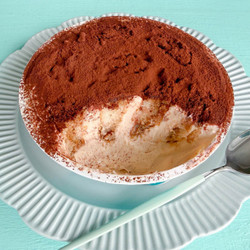 Cheat's Tiramisu In A Tub (inspired By The Viral Japanese Cheesecake) must easy dessert