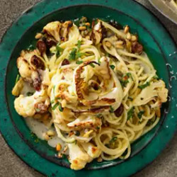 Sicilian-style cauliflower spaghetti