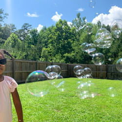 3-ingredient Homemade Bubble Recipe