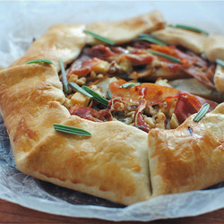 Savory Galette caramelized onions, sliced pears, crumbled blue cheese, walnut pieces