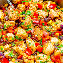15-minute Southwestern Chicken And Black Bean Skillet