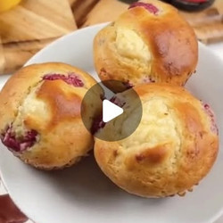 Raspberry Muffins