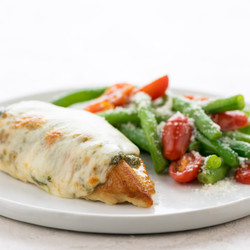 Caprese Chicken Breast With Parmesan Green Beans Ready In 15 Minutes