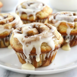 Cinnamon Roll Muffins