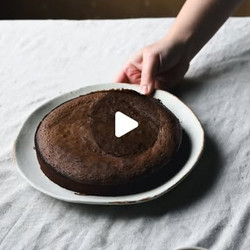 Kladdkaka - Swedish Chocolate Cake