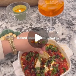 The Ultimate Girl Dinner And The Perfect App For Summer
