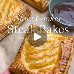 Slow Cooker Steak Bakes