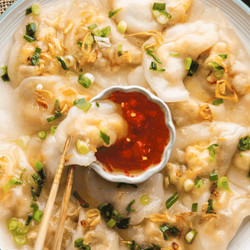 Bánh Bôt Loc (Vietnamese Shrimp &amp; Pork Dumplings)