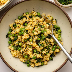 Pasta With Peas And Herb Gremolata