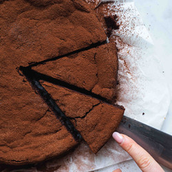 Flourless Chocolate Hazelnut Cake