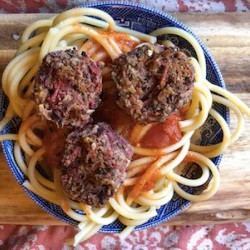 Zucchini Noodles and Beetballs