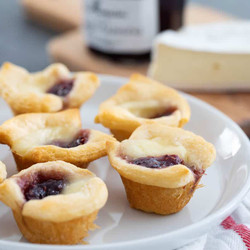 Crescent Raspberry Brie Bites