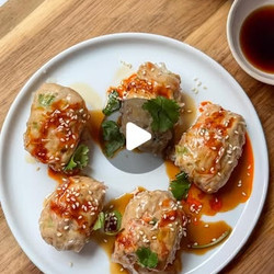 Steamed Chicken Rice Paper Rolls