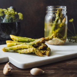 Refrigerator Pickled Asparagus